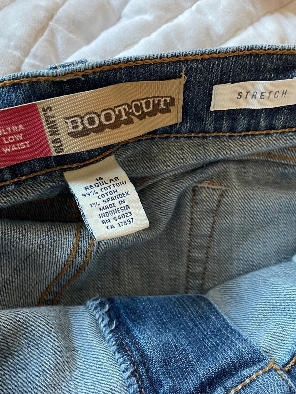 Old‎ Navy Vintage Bootcut Low Waist  Blue Stretch Jeans Western Casual Work Wear